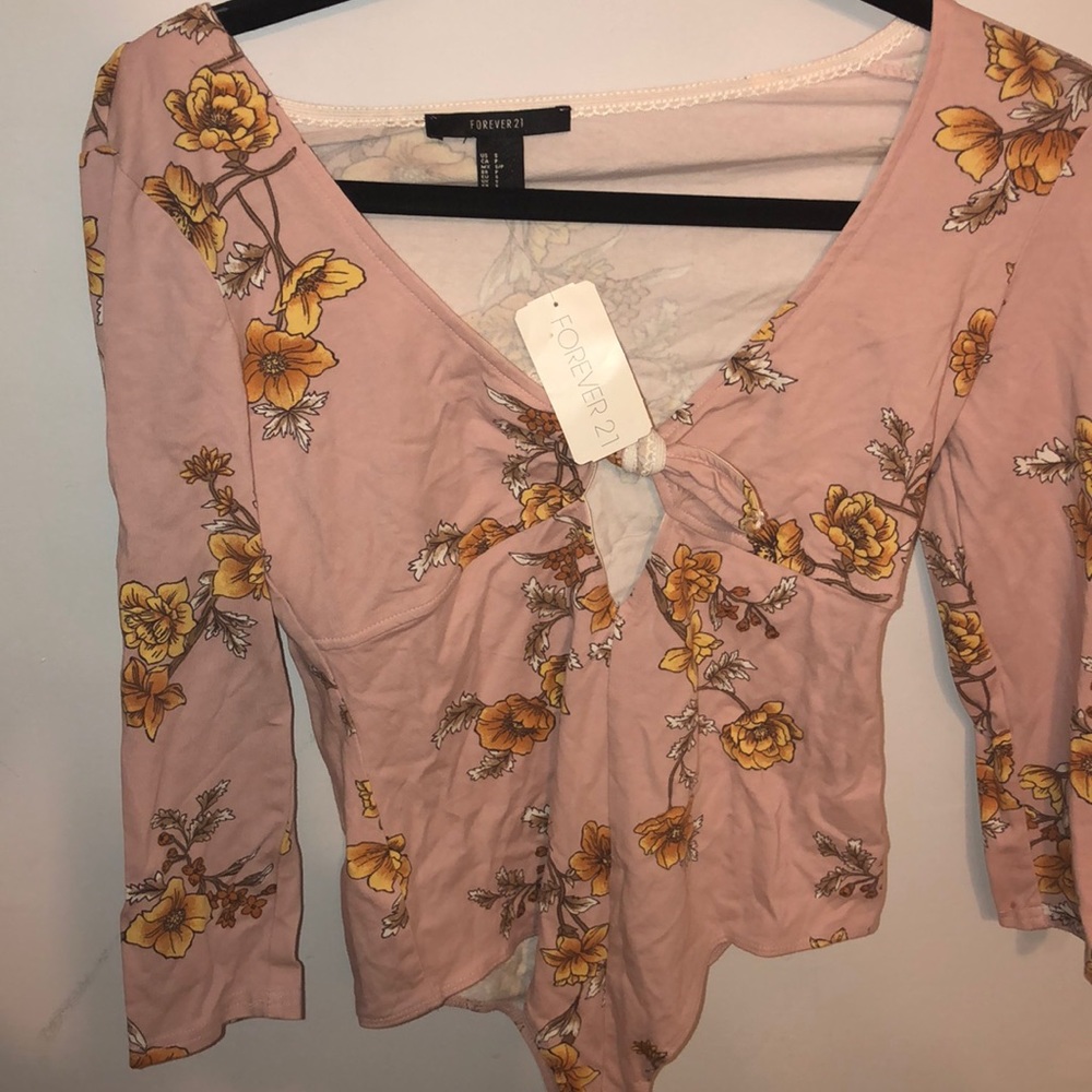 Forever21 Floral long sleeve bodysuit